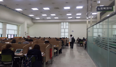 2~4층 열람실
