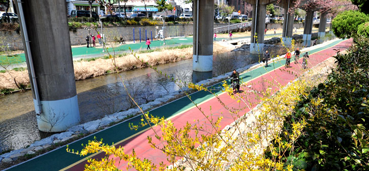 Oncheoncheon Stream