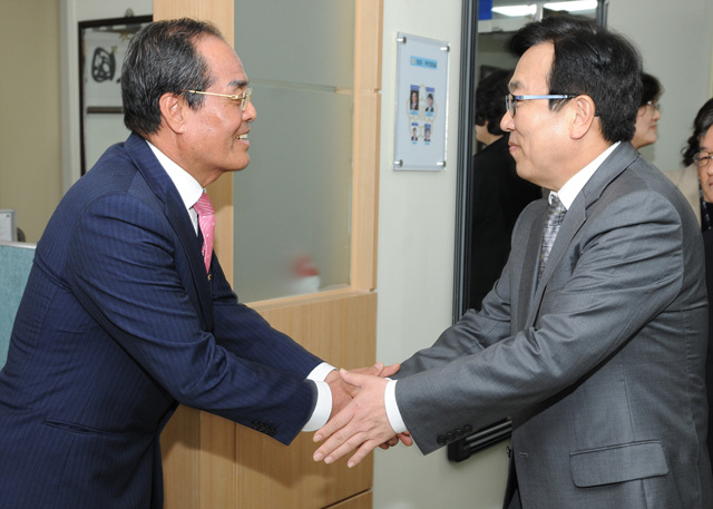 □ 서병수 부산광역시장 의회 방문