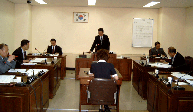 사회도시위원회 안건심사 ▷ 제122회 임시회 제1차 회의(2003. 6.12)