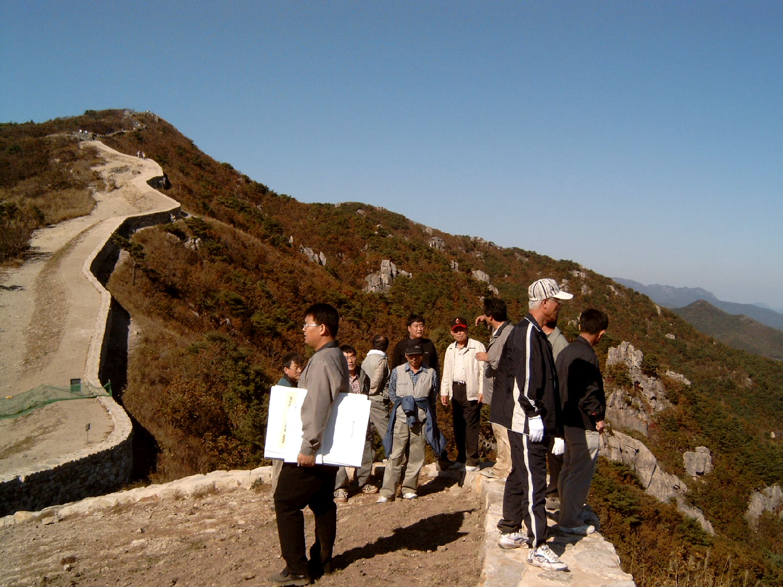 금정산성 보수공사 현장 방문 ▷ 기획총무위원회(2003.10.23)