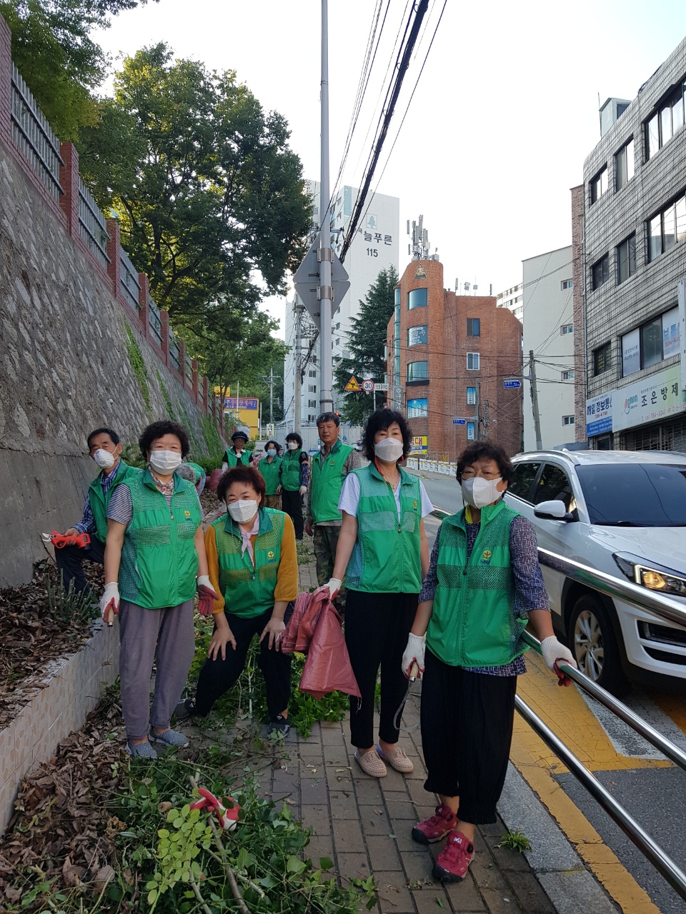 부곡1동 새마을단체 꽃동산 정비 활동 2