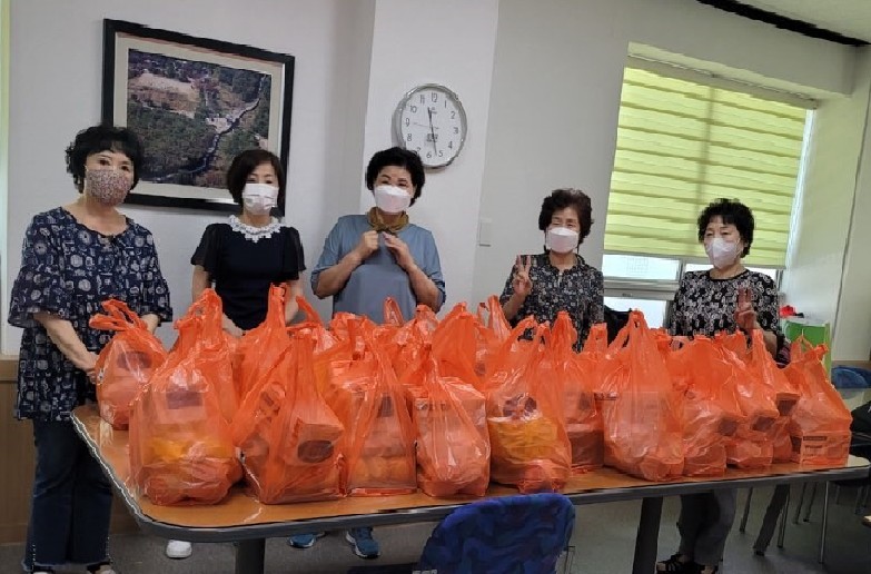 서2동좋은건강마을만들기협의회  과일 마스크 독거어르신 30세대 후원 0